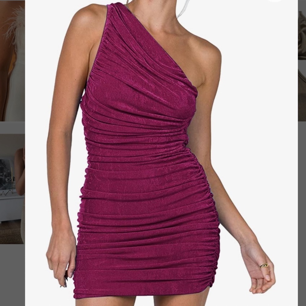 One shoulder Runched Bodycon Dress